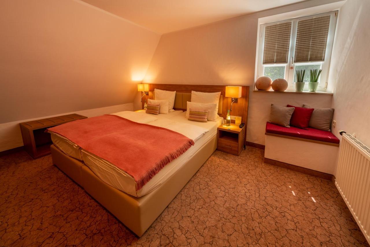 Parkhotel Hohenfeld