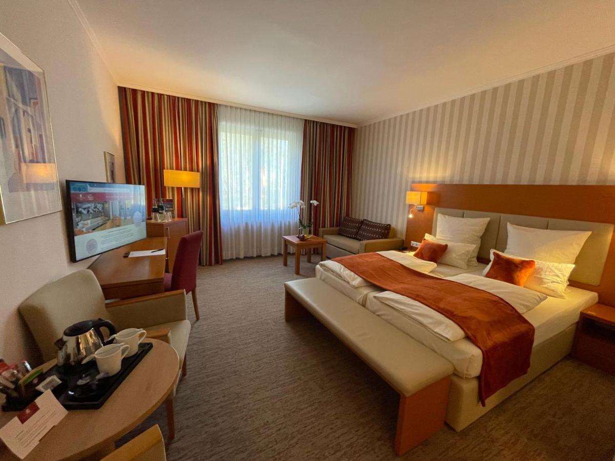 Parkhotel Hohenfeld Hotel