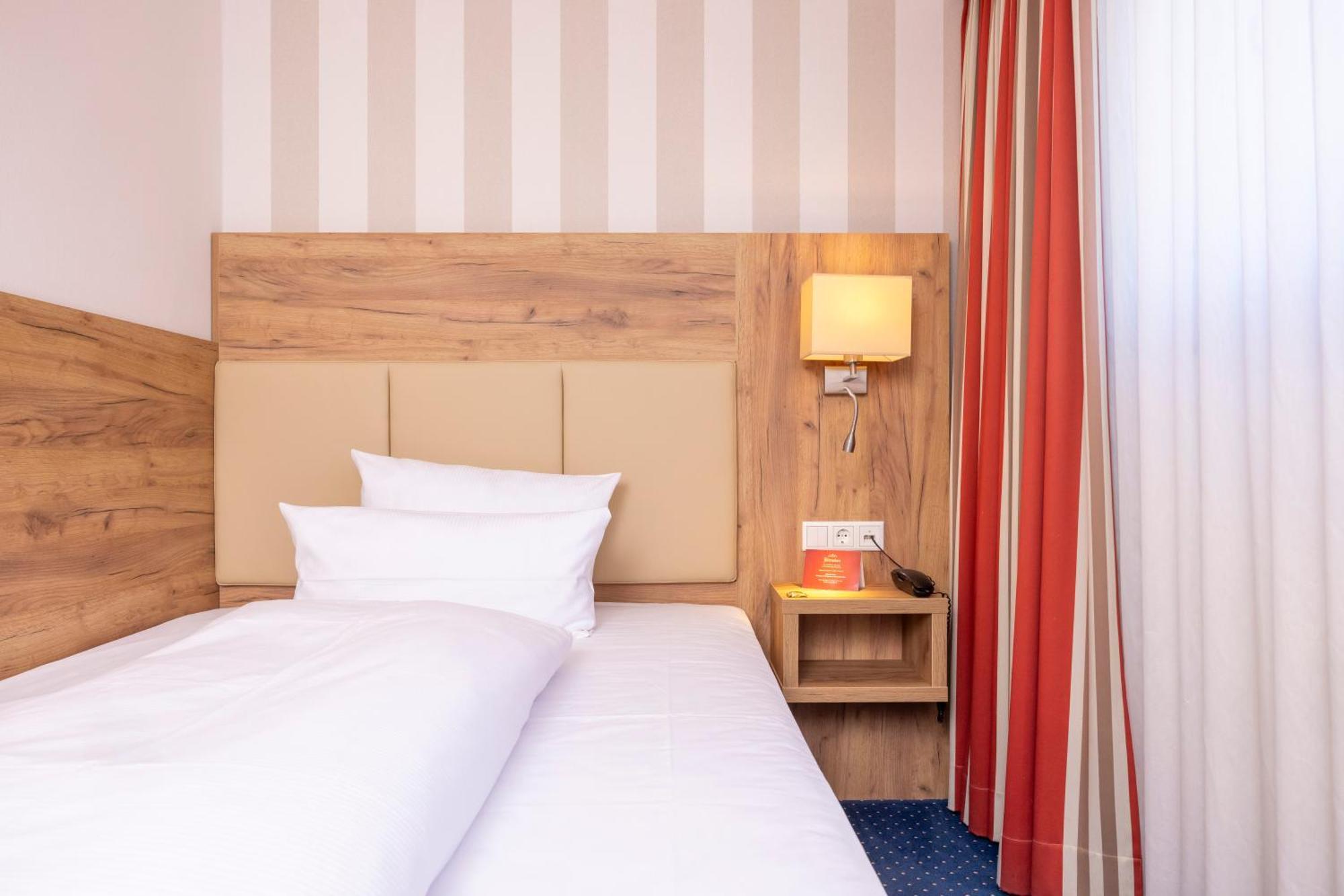 Parkhotel Hohenfeld Hotel Munster (North Rhine-Westphalia)