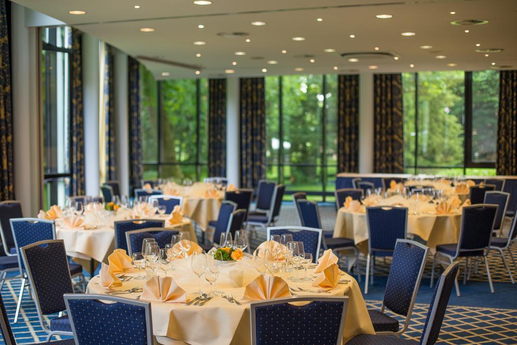 Hotel Parkhotel Hohenfeld 4*